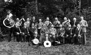 Těšíkovská kapela foto roku 1927