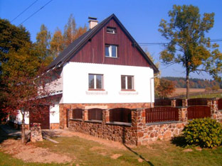 Rekonstrukce obytného domu v obci 2005